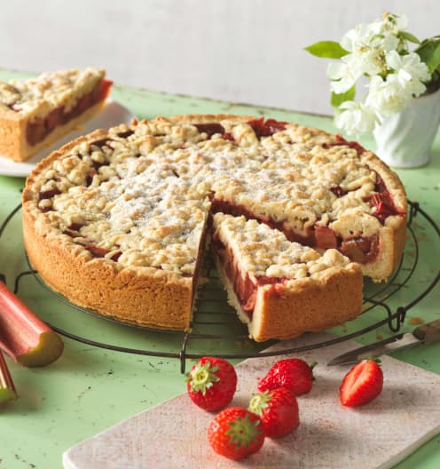 Rhabarber-Erdbeer-Streusel-Kuchen - Cookidoo® – the official Thermomix ...