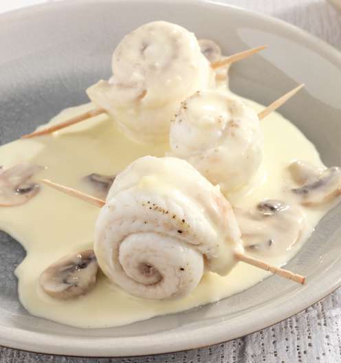 Seezungenfilets mit Weißwein-Champignon-Sauce - Cookidoo® – Thermomix ...