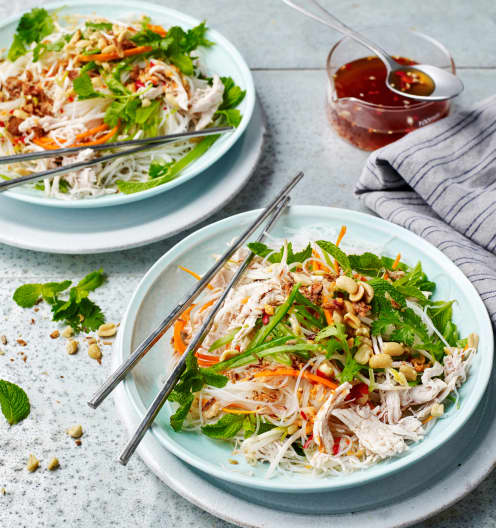 Wendy Crombie's Shredded chicken noodle salad - Cookidoo® – the ...