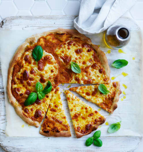 Spelt Margherita pizza - Cookidoo® – the official Thermomix® recipe ...