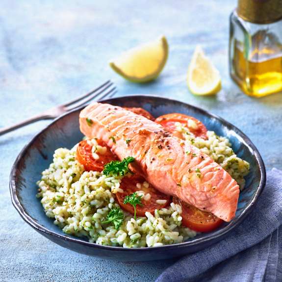 Risotto mit Lachs und Tomaten - Cookidoo® – das offizielle Thermomix ... Risotto mit Lachs und Tomaten - Cookidoo® – das offizielle Thermomix ...