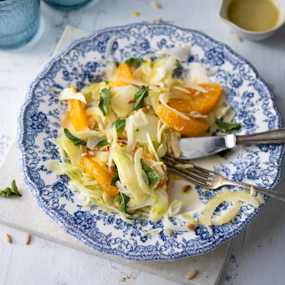 Fenchel-Orangen-Salat mit Pinienkernen - Cookidoo® – the official ...