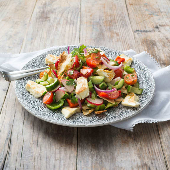 Fattoush with grilled haloumi - Cookidoo® – the official Thermomix ...