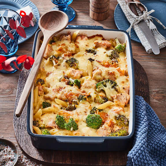 Cremiger Hähnchen-Brokkoli-Auflauf mit Nudeln - Cookidoo® – the ...