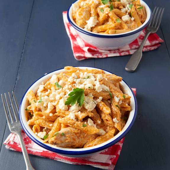 Creamy Buffalo Chicken Pasta - Cookidoo® – the official Thermomix