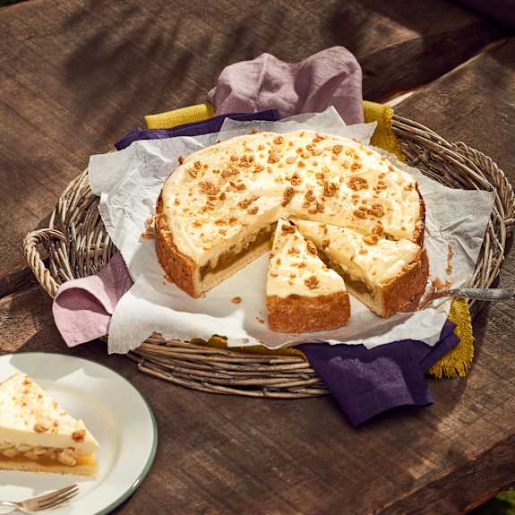Apfel-Amarettini-Kuchen mit Puddingsahne - Cookidoo® – das offizielle ...