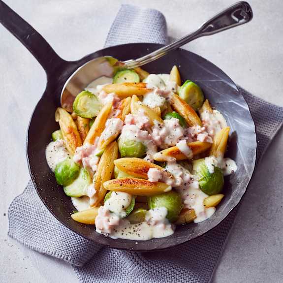 Rosenkohl-Schupfnudeln mit Schinken-Käse-Sauce - Cookidoo® – the ...