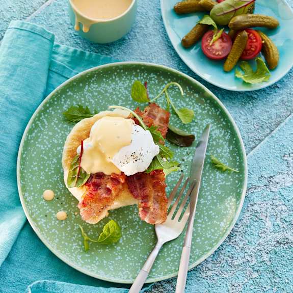 Eggs Benedict mit Pfannenbrot und Bacon Cookidoo® the official