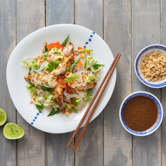 Asian chicken noodle salad - Cookidoo® – the official Thermomix® recipe ...