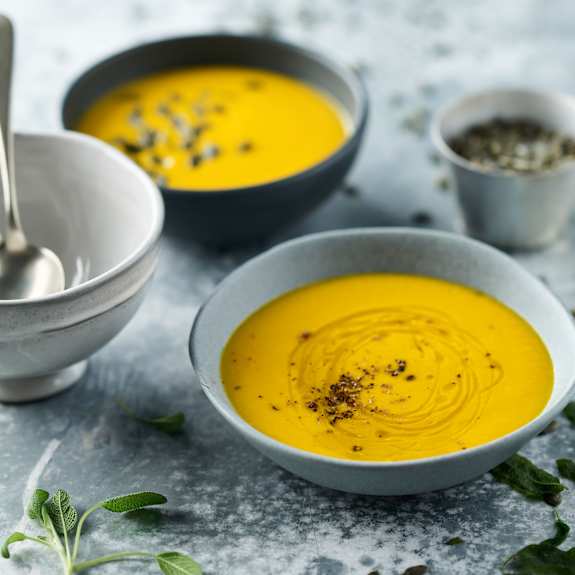 Blended mixed vegetable soup Cookidoo® the official Thermomix