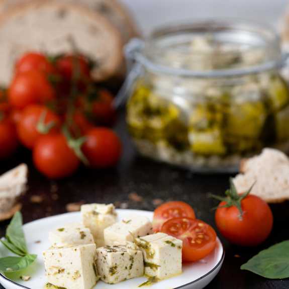 Veganer FetaErsatz mit Kräuteröl Cookidoo® the official Thermomix