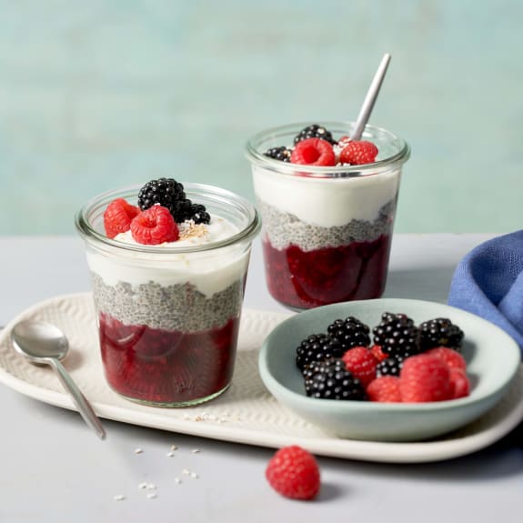 Chiapudding mit Vanillejoghurt und Beerenkompott - Cookidoo® – la ...