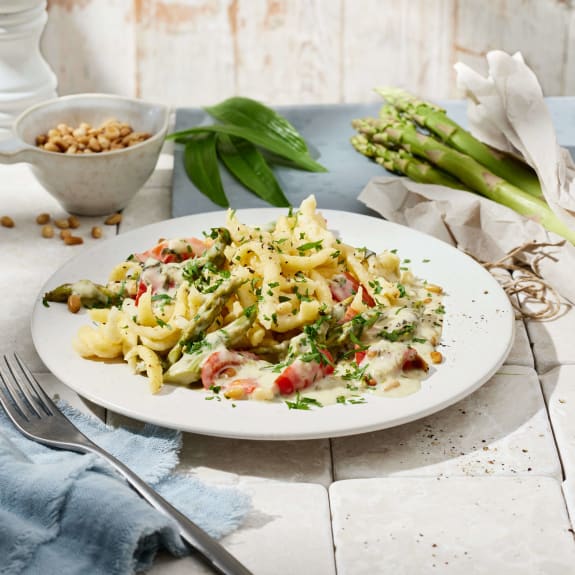 Spätzle mit Spargel-Bärlauch-Rahmsauce - Cookidoo® – the official ...