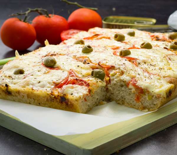 Pizza gorda con masa crujiente Cookidoo® la plataforma de recetas