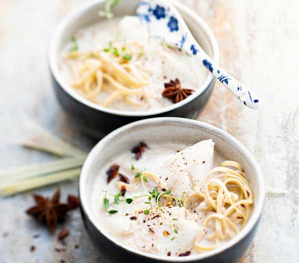 Bouillon asiatique au poisson Cookidoo® the official Thermomix