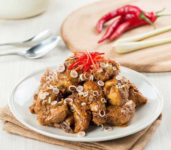 Vietnamese Lemongrass Chicken