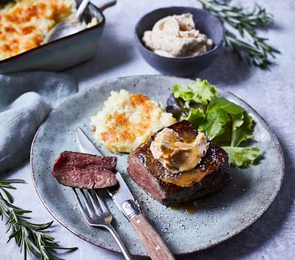 Rinderfilets mit Kartoffelgratin und Senfbutter - Cookidoo® – the ...