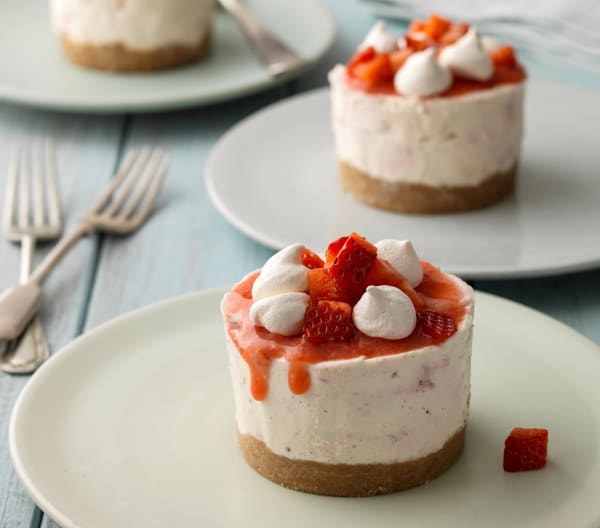 Individual Eton Mess Cheesecakes - Cookidoo® – the official Thermomix ...