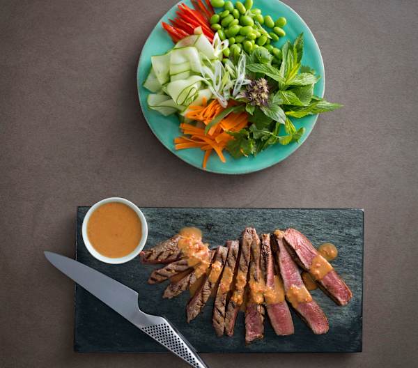 Asian beef salad with peanut dressing (MEATER+®) Cookidoo® the