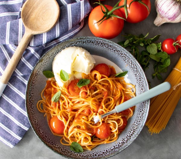 summer-tomato-and-gin-pasta-sauce-cookidoo-the-official-thermomix