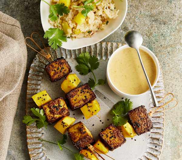 Tofu-Erdnuss-Spieße mit Mango-Koriander-Reis - Cookidoo® – das ...