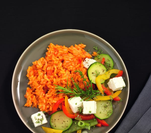 Tomaten-Paprika-Reis mit Sommergemüse und Feta - Cookidoo® – the ...