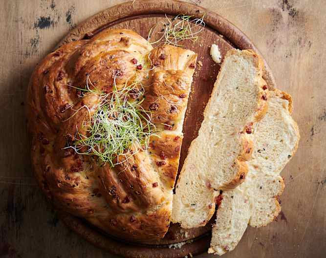 Speckzopf mit Zwiebelsprossen - Cookidoo® – das offizielle Thermomix ... Speckzopf mit Zwiebelsprossen - Cookidoo® – das offizielle Thermomix ...