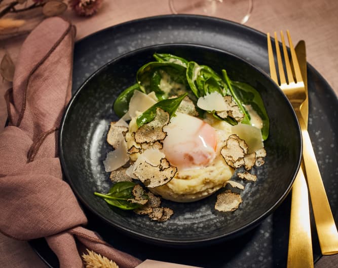 Getrüffeltes Kartoffelpüree mit Onsen-Ei und Spinatsalat - Cookidoo ...