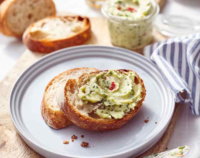 Limetten-Chili-Butter - Cookidoo® – the official Thermomix® recipe platform