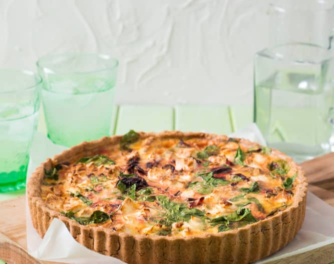 Beetroot, feta and spinach quiche - Cookidoo® – the official Thermomix ...