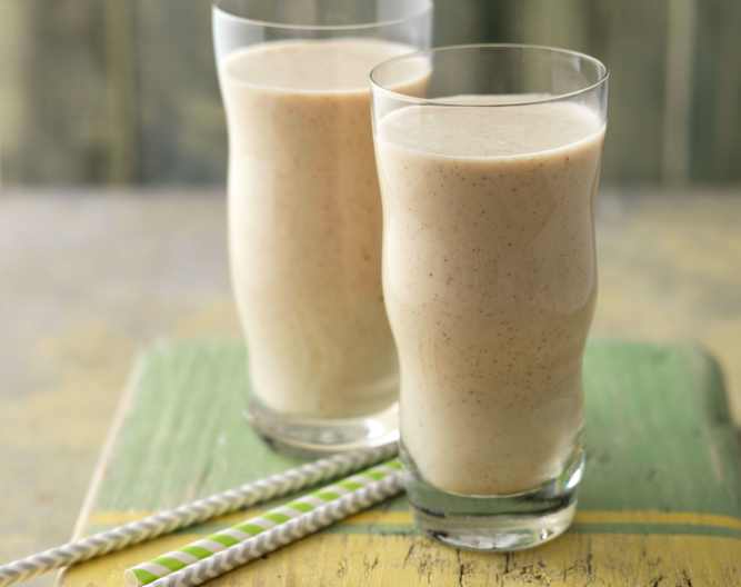 Almond Milk, Banana and Almond Butter Smoothie Cookidoo® the