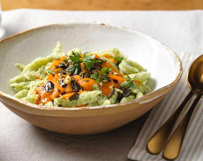 Grüne Spätzle mit Kürbis-Paprika-Sauce - Cookidoo® – la nostra ...