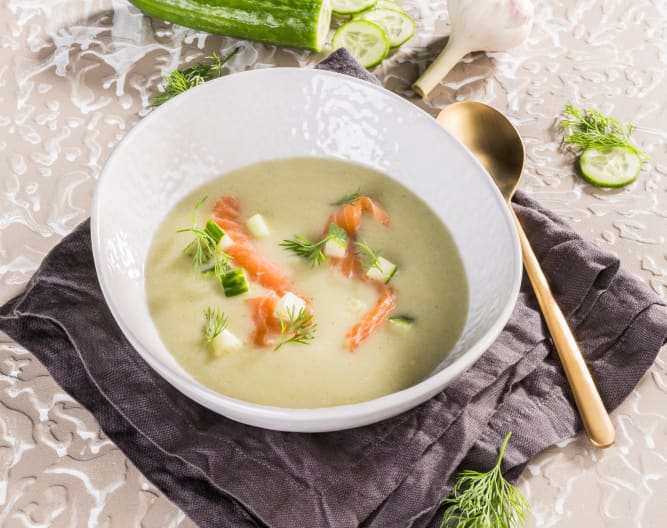 Gurken-Erdäpfel-Dill-Suppe mit Räucherlachs - Cookidoo® – das ...