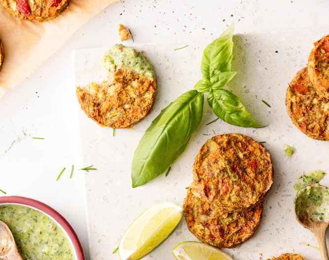 Glutenfreie Gemüsefladen mit Joghurtsauce - Cookidoo® – the official ... Glutenfreie Gemüsefladen mit Joghurtsauce - Cookidoo® – the official ...