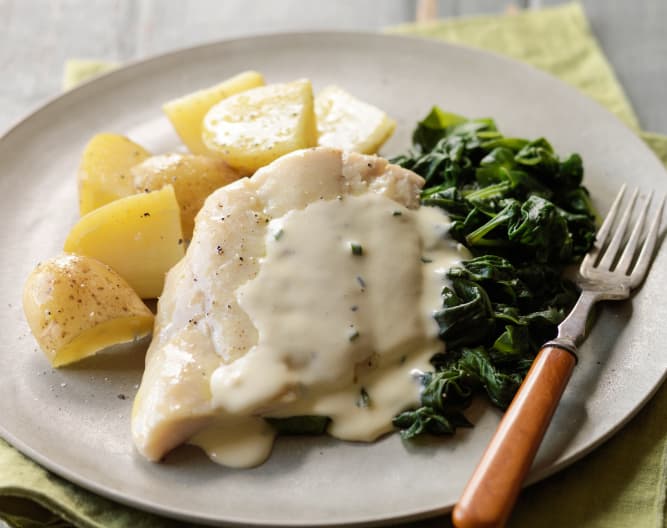 Steamed smoked haddock with new potatoes and spinach - Cookidoo® – the ...