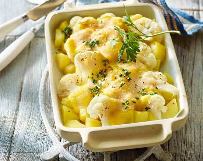Blumenkohl-Kartoffel-Auflauf mit Parmesan - Cookidoo® – das offizielle ...