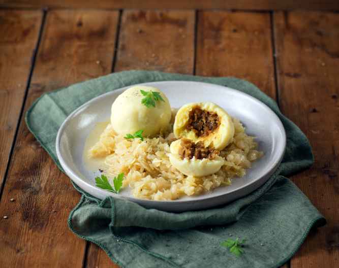 Vegane &amp;#39;Grammel&amp;#39;-Knödel auf Weinkraut - Cookidoo® – das offizielle ...