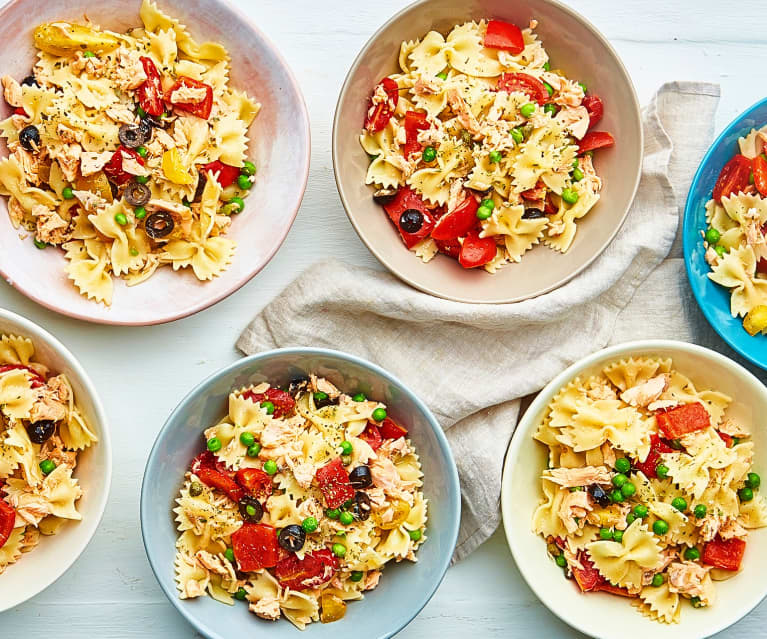 Insalata Di Pasta Con Salmone E Verdure 6 Porzioni Cookidoo La Nostra Piattaforma Ufficiale Di Ricette Per Bimby