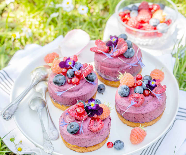 Entremets à la mousse de cassis