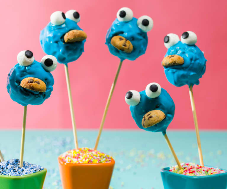 Cookie pops para niños. Galletas divertidas con chocolate