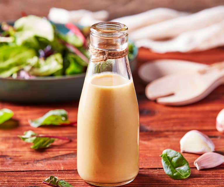 Vinaigrette balsamique à la moutarde - Cookidoo® – the official Thermomix®  recipe platform