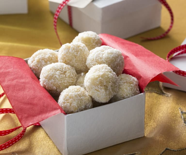 Coconut almond "snowballs"