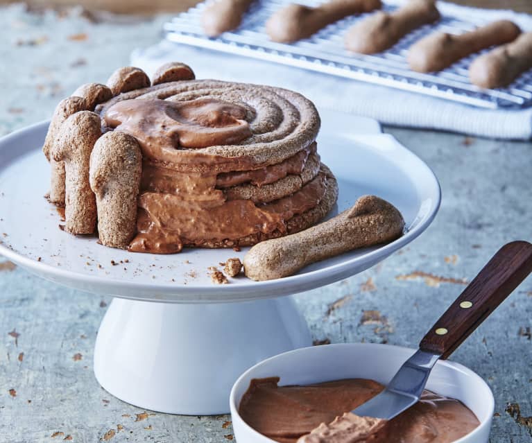 Pastel de merengue y mousse de chocolate - Cookidoo® – la plateforme de  recettes officielle de Thermomix®