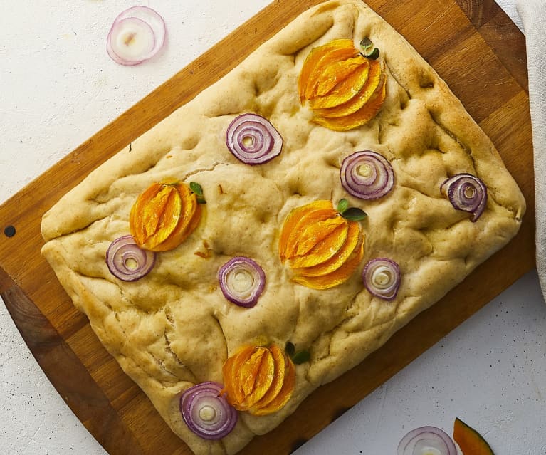 Focaccia cipolle e zucca