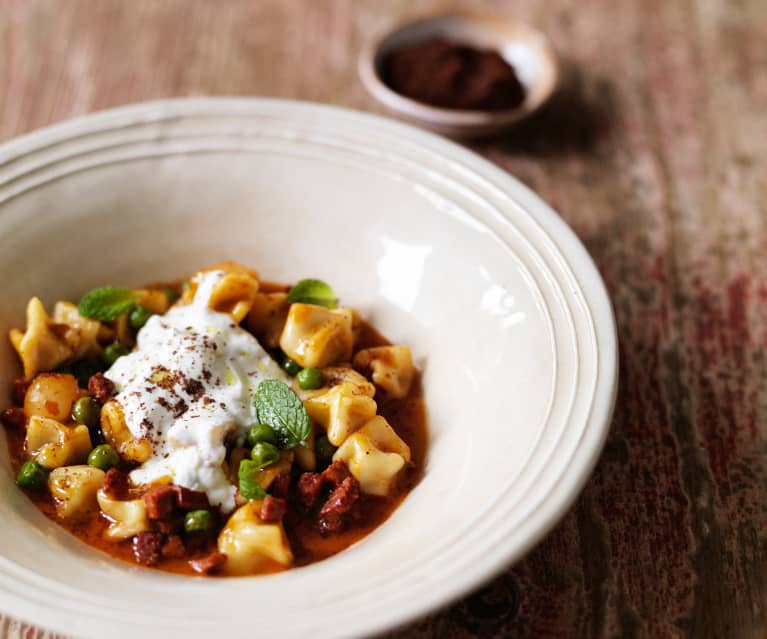 Wagyu beef manti with peas, pickled onions and garlic yoghurt Wagyu beef manti with peas, pickled onions and garlic yoghurt