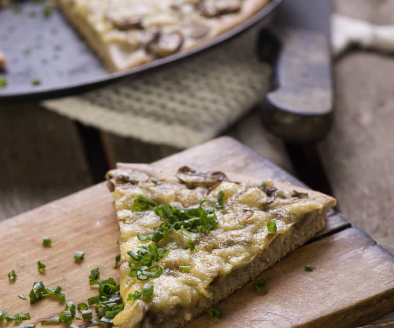 Champignon-Pizza mit Vollkornteig