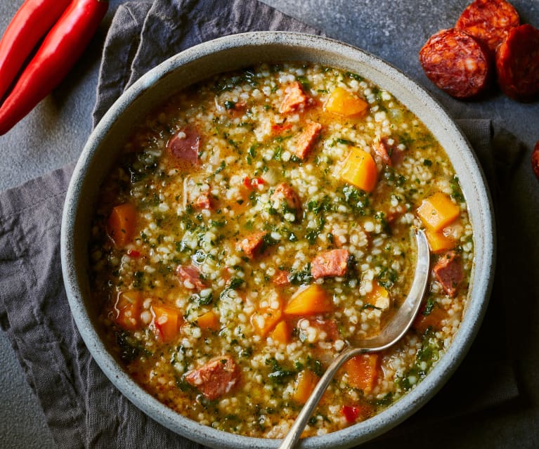 Grünkohleintopf mit Graupen und Chorizo