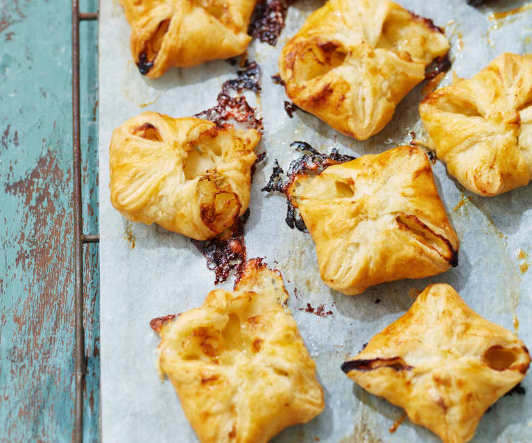 Feuilletés à la poire et au gorgonzola