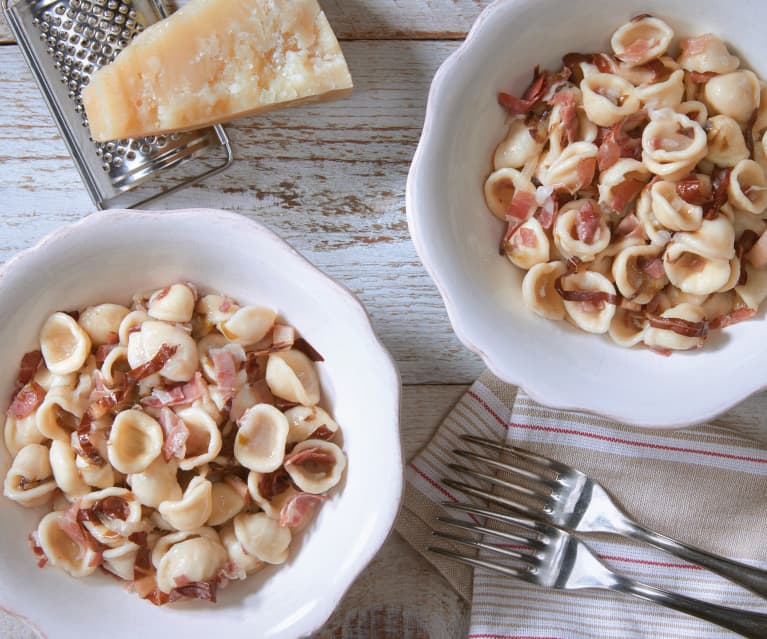 Orecchiette speck e radicchio