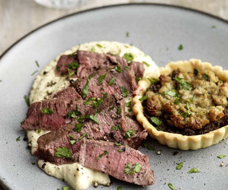 Fillet of Beef, Mushroom and Stilton Rarebit Tarts with Celeriac Purée